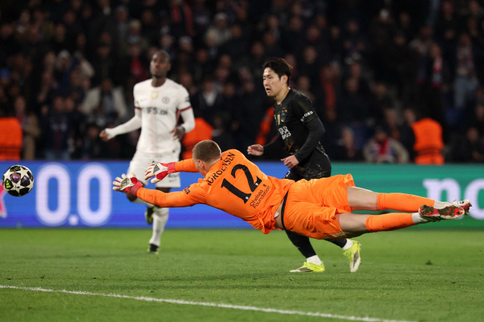 소신 발언! 이강인 마드리드 이적 무산, 사면초가→'그리즈만 강인에게 자리 안 내줘'…PSG 만년 로테이션 현실화