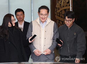 이재용 회장, 유럽 출장 후 귀국…삼성SDI 배터리 수주 추진