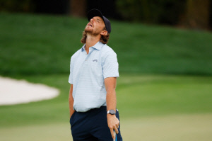 美-이란 전쟁 속 골퍼들 수난…UAE에 가족 남겨둔 플리트우드 