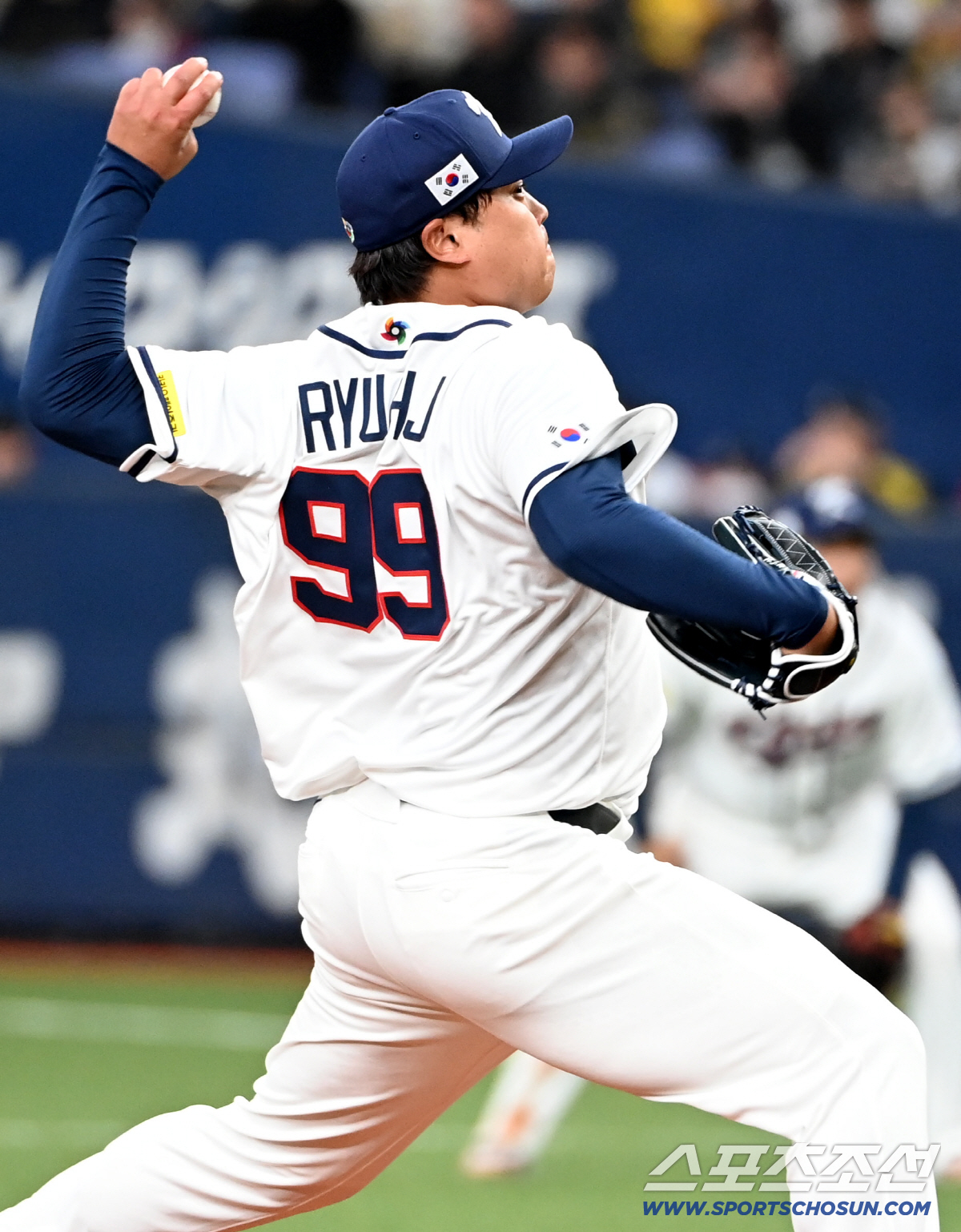 '힘 vs 투지' 다윗과 골리앗인가? 현지 언론이 본 한국과 '우주최강'…