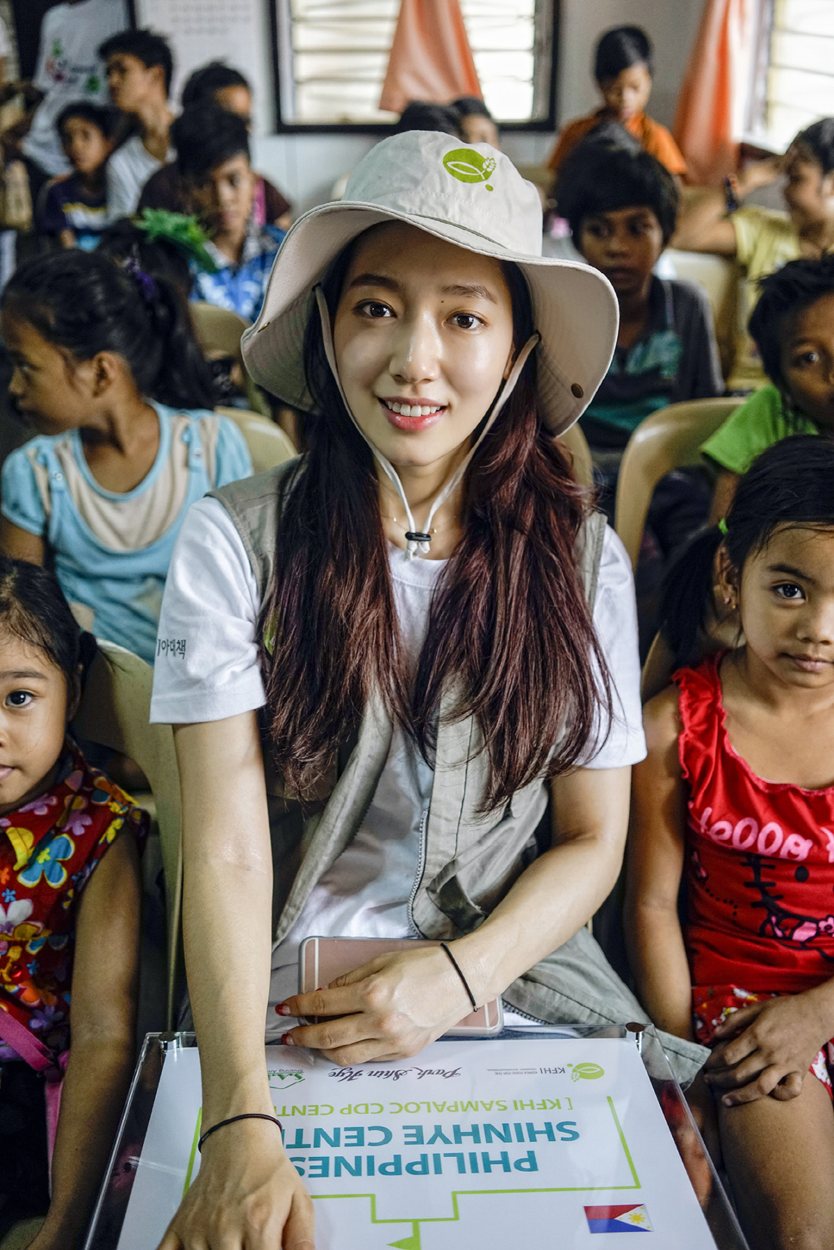 [공식] '엄마' 박신혜의 선한 영향력..한부모 가정 위해 1억원 기부