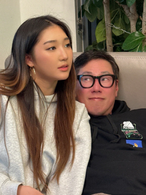 윤종신♥전미라, 자식농사 성공했네...17살 딸, '170cm 아이돌 미모'에 감탄