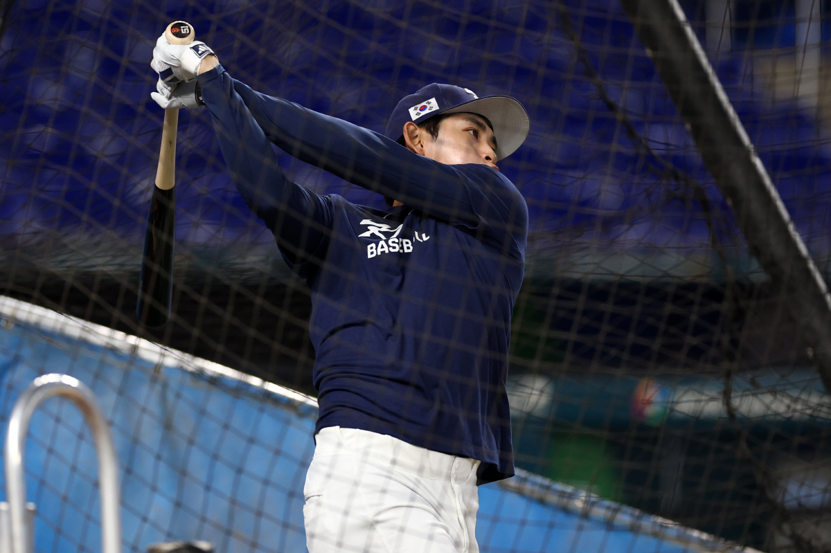 "RYU, 전성기처럼 던져도 못 막을 것" 日, WBC 8강 류지현호 도…