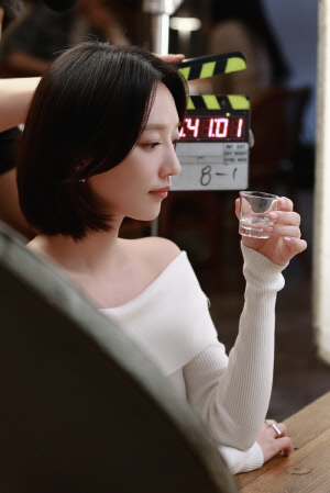 아이유·수지·제니 계보 잇는다..주가 올린 표예진, 소주 광고 모델 전격 발탁