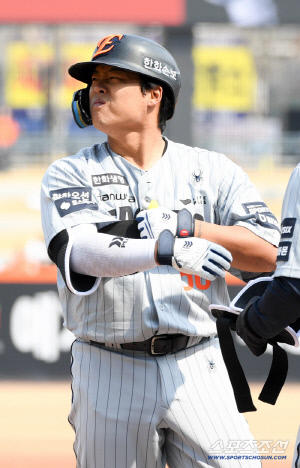 강백호 역전포, 김서현 156㎞, 하루만에 끈끈해진 한화, 삼성에 한점 차 승리 설욕전[대전리뷰]