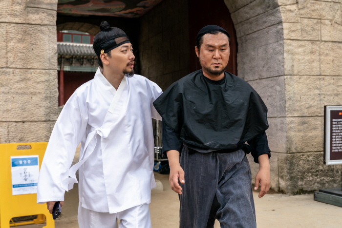 '메소드연기' 윤경호 "이동휘 형 이동태役, 생선 이름 같아서 출연 망설여져"