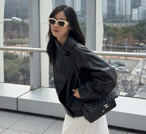 '재혼' 22기 옥순, 회사 대표되더니 '샤넬백' 들었다..럭셔리 근황