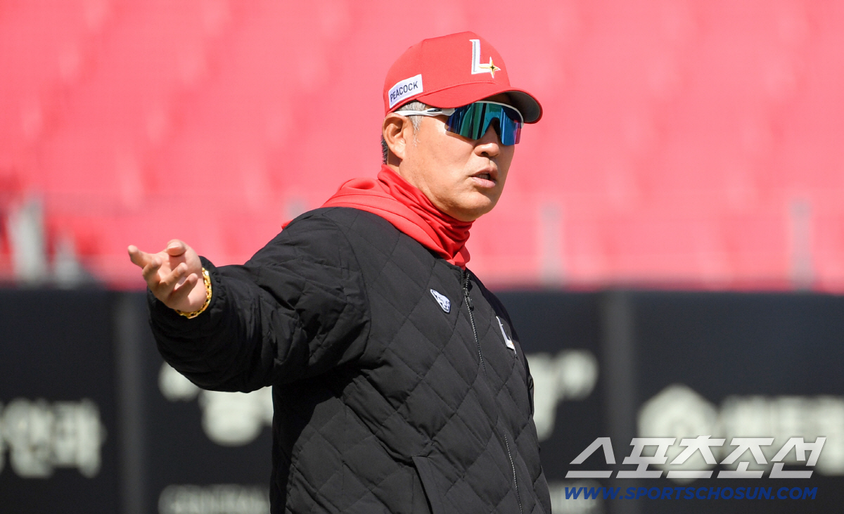 '괜히 NPB 66승 투수가 아니네' KIA 타선 상대 퍼펙트 피칭...…