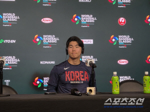 한국은 놀러온 게 아니다. '즐길 생각' 없다! → 김혜성 