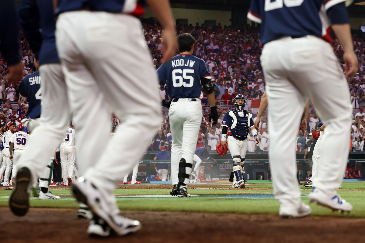 문보경 병살타 처리하고 2이닝 무실점 3K, 도미니카 구원 아브레우 보면…
