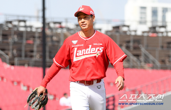 3이닝 퍼펙트! 개인 트랙맨까지 들고 다니는 준비성이라니…"좋은 선수 영입한 거 같다"