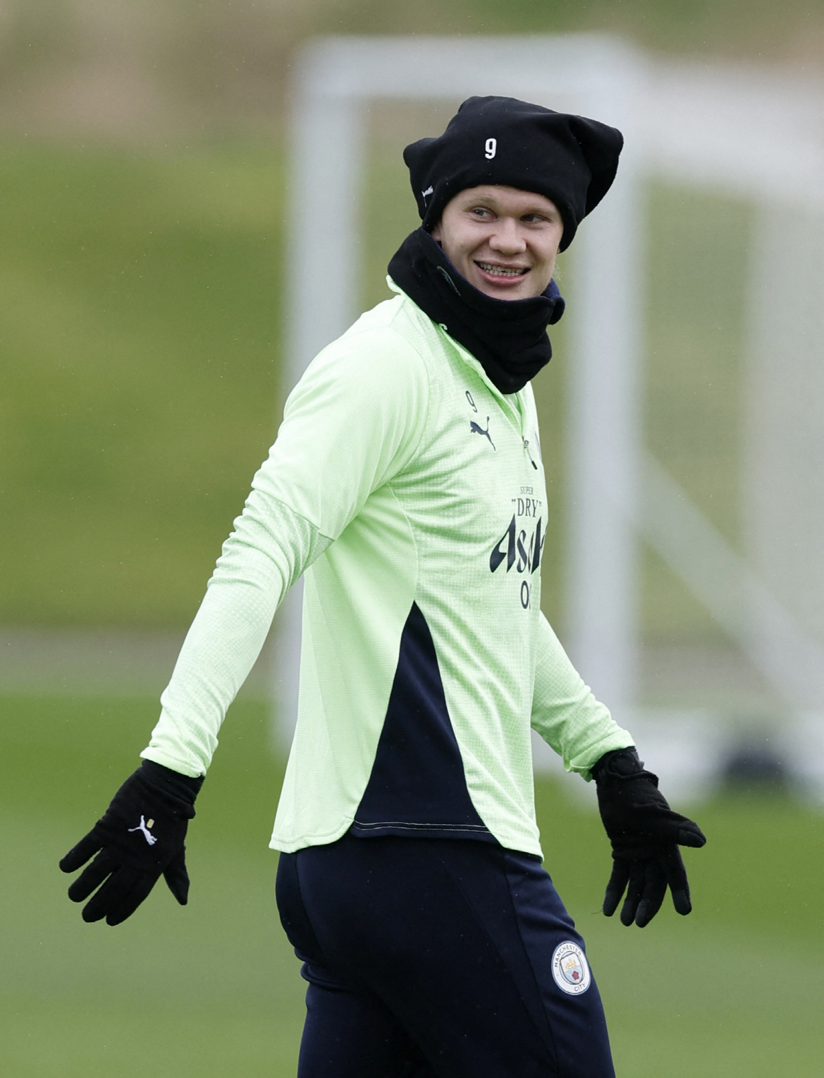 "충격 반전!" 맨시티 '괴물 공격수' FC바르셀로나→레알 마드리드 '세…