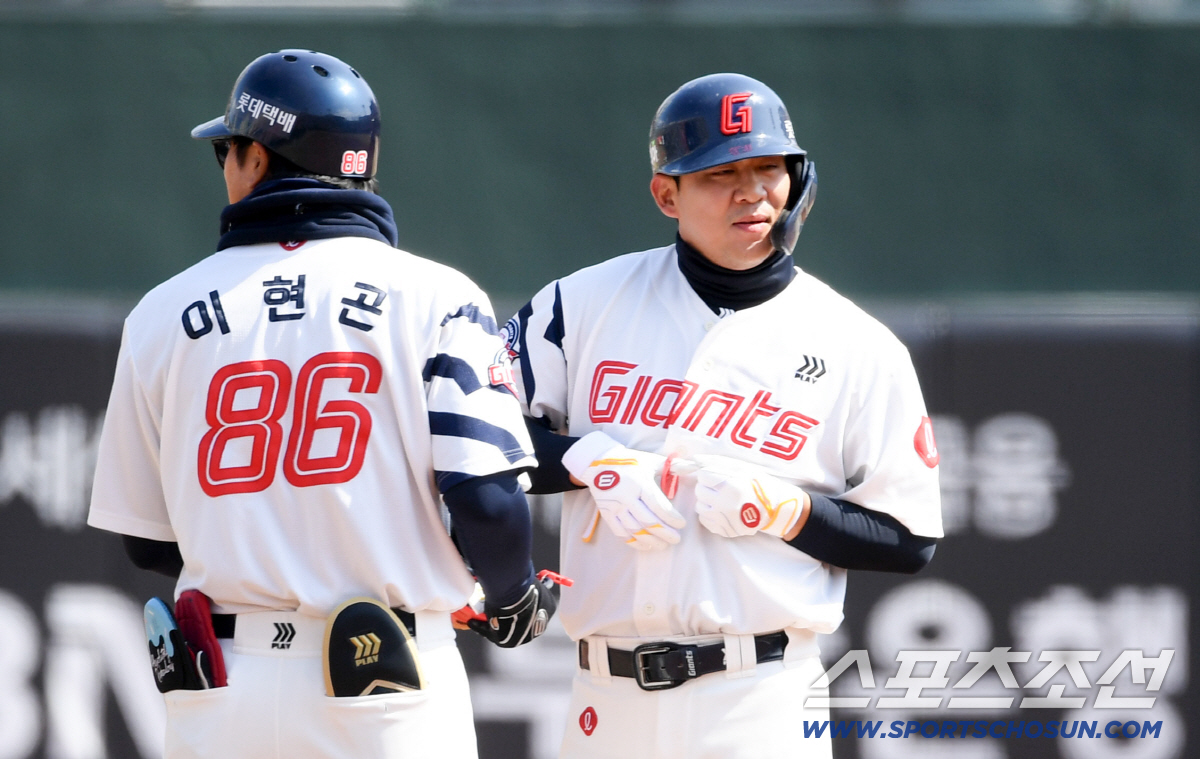 한태양 동점포 → 손호영 결승포! 롯데, LG 잡고 시범경기 무패행진…'…