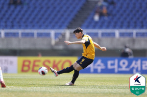 또 삐끗한 '우승 후보' 전북, 2026년 첫 승리 왜 이렇게 어렵나...광주전 0-0 무승부[K리그1 리뷰]