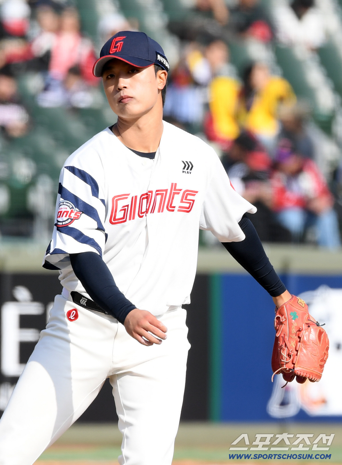 "어려운 상황에서 잘 던졌다" 시범경기 무패행진! 김태형 감독의 시선은 …