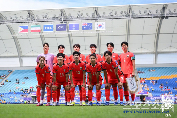 "충격!" '韓, 0-3 완패 잊었나' 日 격돌 앞둔 필리핀 감독 "이제…