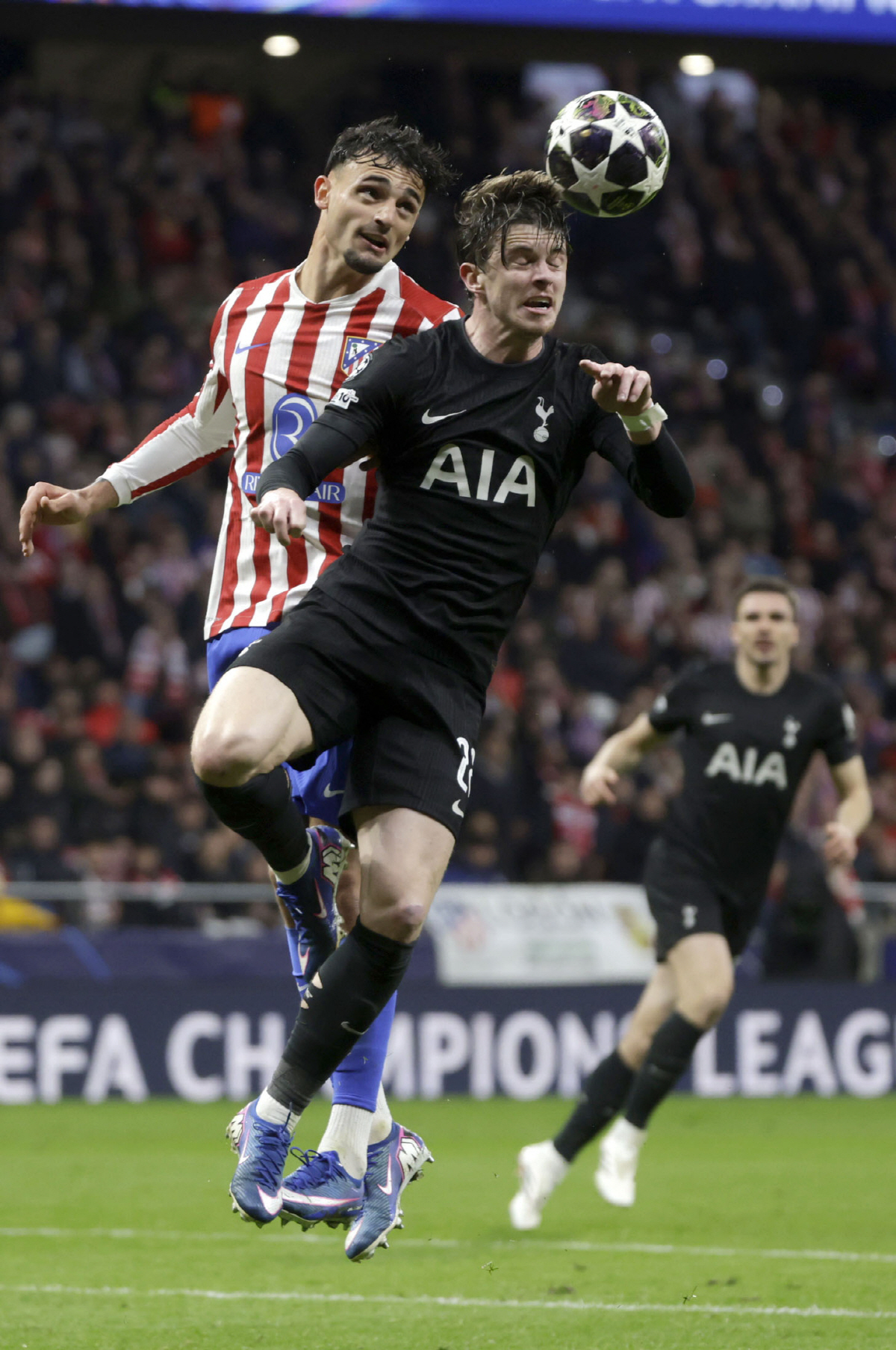 "이게 팀이야!" 토트넘 진짜 큰일 났다…'캡틴' 로메로→'임시 캡틴' …