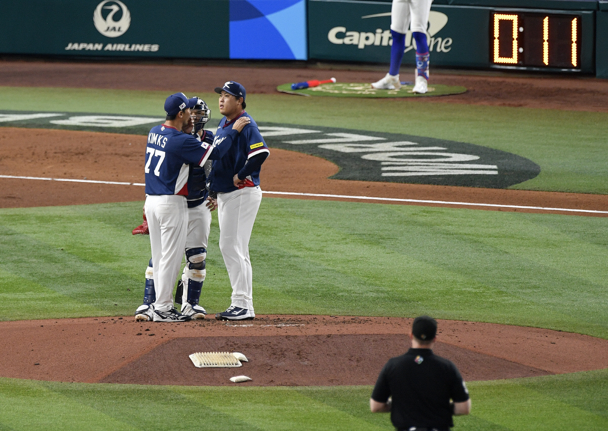 류현진의 '은퇴 경기'를 망친 그 절묘한 2루타, WBC 역사에 남을 장…