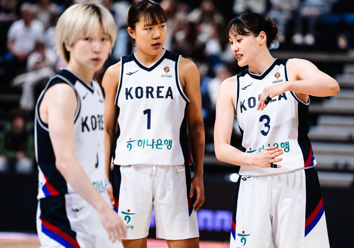 파죽 2연승 한국. 콜롬비아마저 30점 차 대파. 17연속 월드컵 본선 …