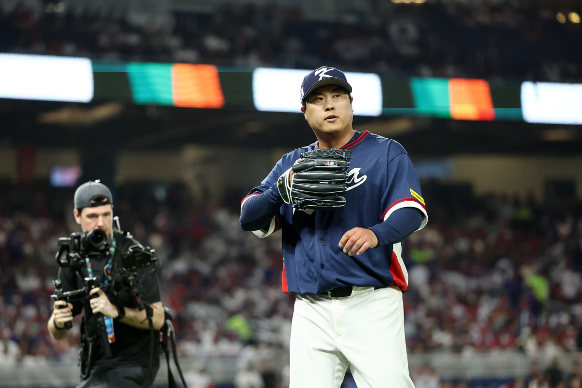 굿 굿바이 RYU! 국가대표 공식 은퇴 → "아쉽다. 영광이었다. 후배들…
