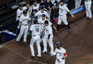 오타니 3회부터 고의사구는 대재앙이었다 → 베네수엘라 자존심 버리고 작전도 대실패! 오타니 피했다가 4실점 와르르 [마이애미 현장]