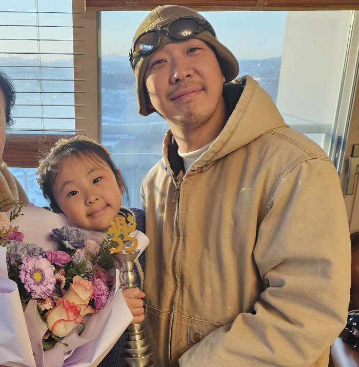 하하, '희귀병 극복' 딸 살리기 위해 금연 