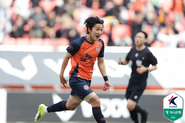 [제주 현장리뷰]"김기동 3년차는 다르댔지" 서울 미친 2연승 질주, 이…