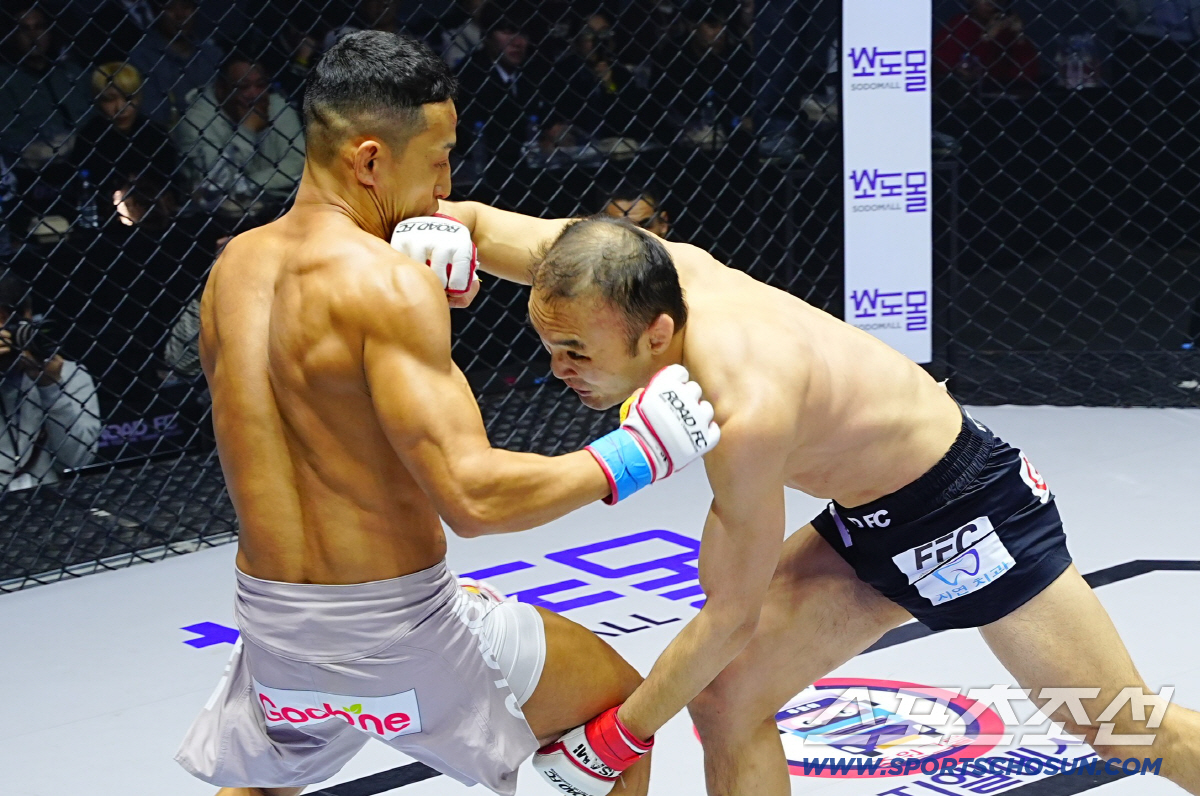 1년 넘게 걸린 재대결. 영리했던 베테랑이 최강자 지켰다. 1억원도 가져…