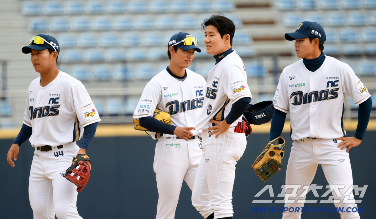 '고졸 루키 맞아?' NC 신재인, 이틀 연속 리드오프 초구 공략...바…