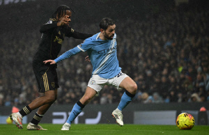 손흥민 3-0 메시, 어떻게 이겼는데! LAFC 우승 가로막을 '장애물' 날벼락, 월클 미드필더 마이애미 합류 가능성 점화...
