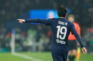 미쳤다! '韓 최고 재능' 이강인, 손흥민-김민재 뛰어넘는 역대급 대우→'亞 최고 연봉' 예고...