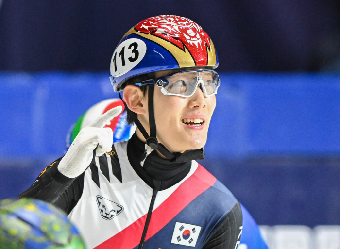 [속보]'람보르길리' 김길리 이틀 연속 대형사고! 세계선수권 휩쓸었다...1000m 우승→'밀라노 金' 1500m에서 2관왕 달성...임종언도 2관왕 성공