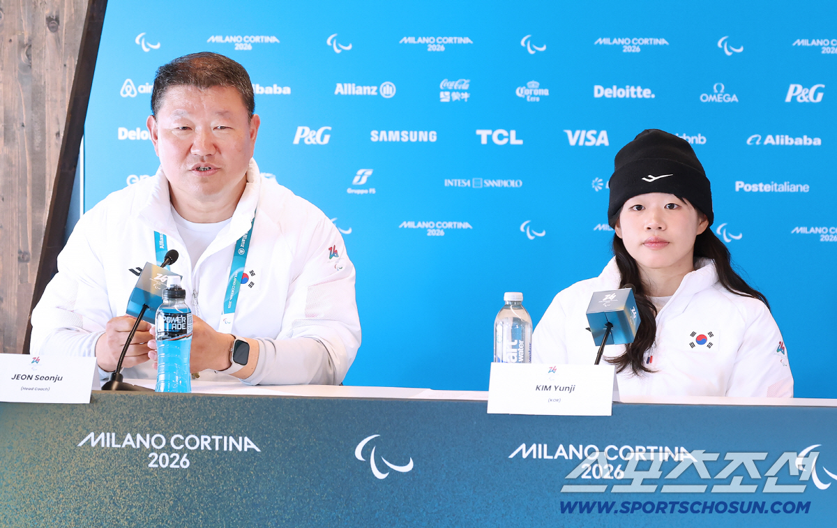 패럴림픽 역대 최고 성적→수염 민 정진완 회장 "요정 얼굴 김윤지 안엔 …