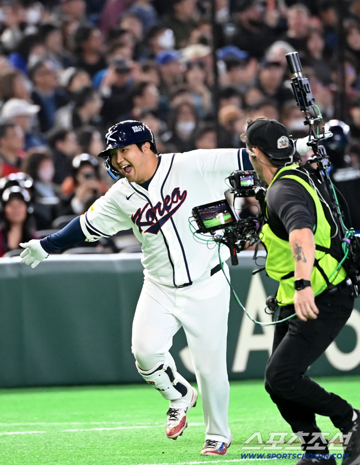 "미국 진출? 모든 선수의 꿈이죠" 이젠 슈퍼문! MLB닷컴 메인 → 오…