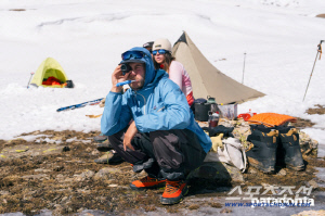 파타고니아, 경량 바람막이 ‘라이트 & 배리어블 재킷’ 출시