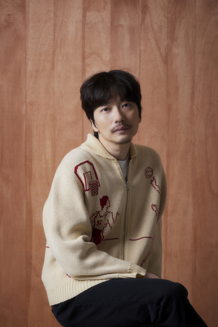 [인터뷰③] '메소드연기' 이동휘 "'왕사남', 1626만 '극한직업' 스코어 깨도 괜찮아" 응원