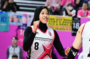 '인니 김연경' 메가, 韓배구 못 온다…아쿼 자유계약 시대인데 왜?