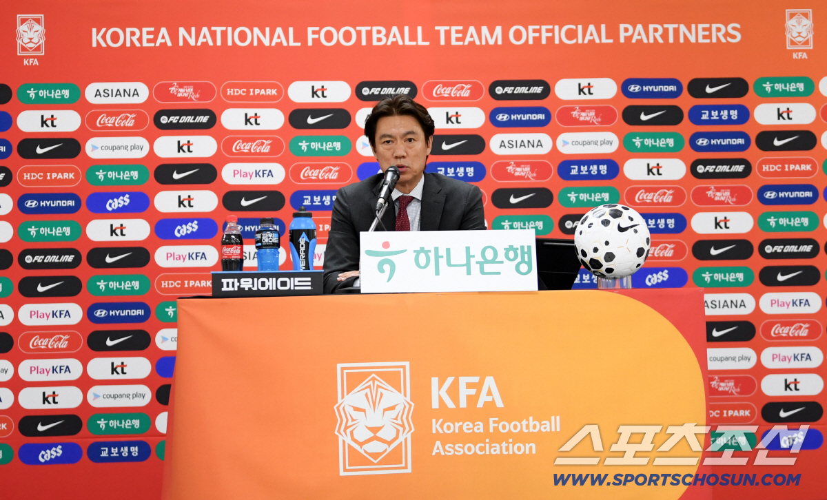 '유럽 2연전 명단 발표' 홍명보호, 큰 변화는 없었다...하지만 요소요…