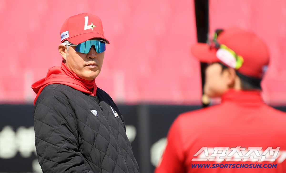 '압도적 무결점' 최원태-'마수걸이포' 디아즈, 대체외인 장착 삼성, S…