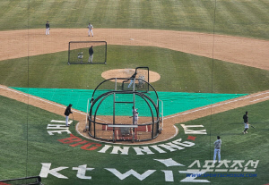 김현수 허경민이 특타를?…'5G 연속 무승' KT, 고참부터 방망이 잡았다