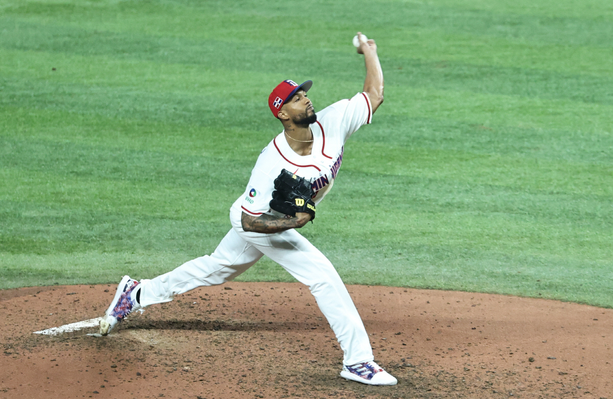 '소잡는 칼을 왜 닭잡는데 썼나.' 사이영상 2위를 한국전에 내더니...…
