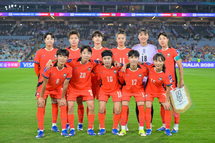 "비즈니스 논란은 잊어" 韓 여축 대박→아시아 축구 초대박, 女아시안컵 사상 첫 관중 20만 돌파 오피셜…18일 대망의 한일전 '빅뱅'
