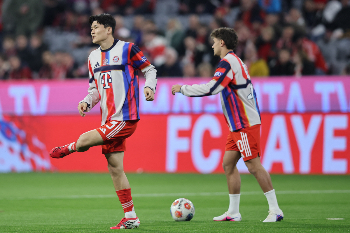 김민재, 웰컴 투 EPL 터질까...첼시의 끝없는 구애, 한국인 21호 …