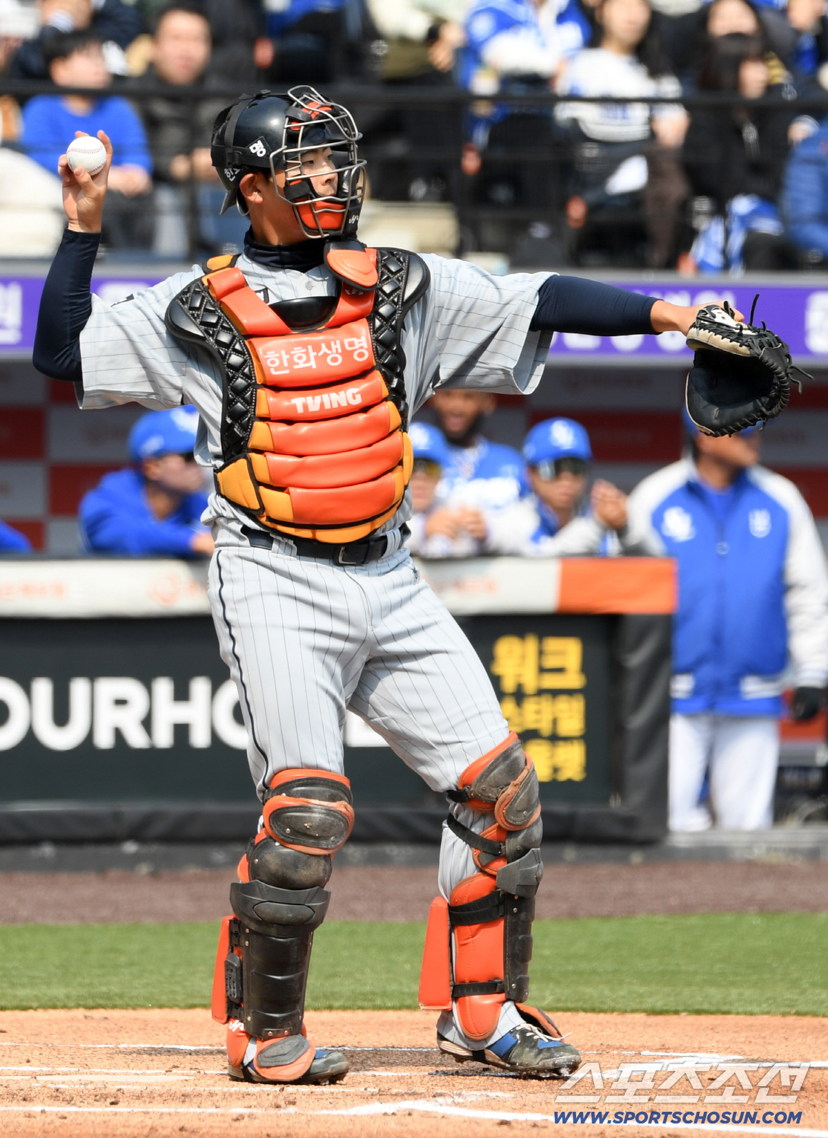 '깜짝 1위' 왜 한화 사령탑은 칭찬 오히려 아꼈나…"어설픈 게 많죠, …