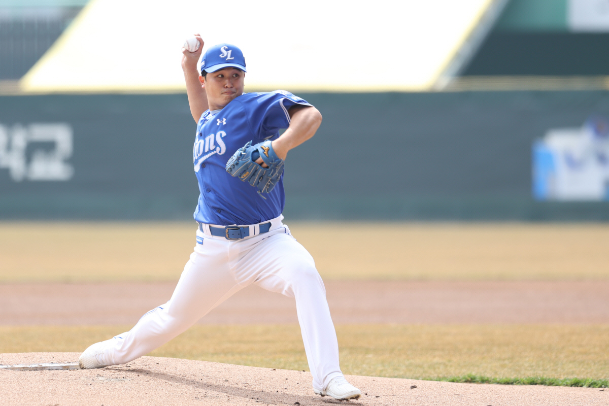 '우승 라이벌' 경계심이 현실로… 후라도 복귀·오러클린 영입, 삼성 다시…