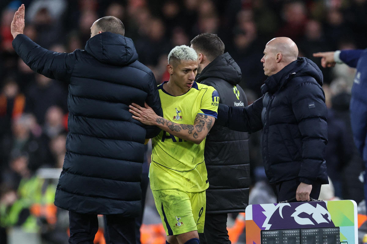 미쳤다! 손흥민 없는 토트넘, 2부리그 안 갑니다..."승점 동률, 극적…
