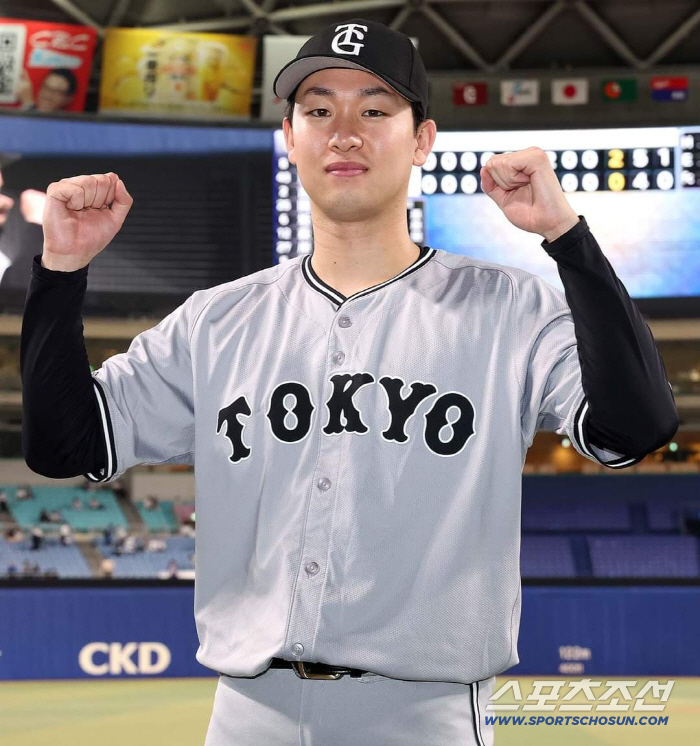 중압감 이겨내면 길이 열린다, 요미우리 루키가 64년 만에 개막전 선발 …