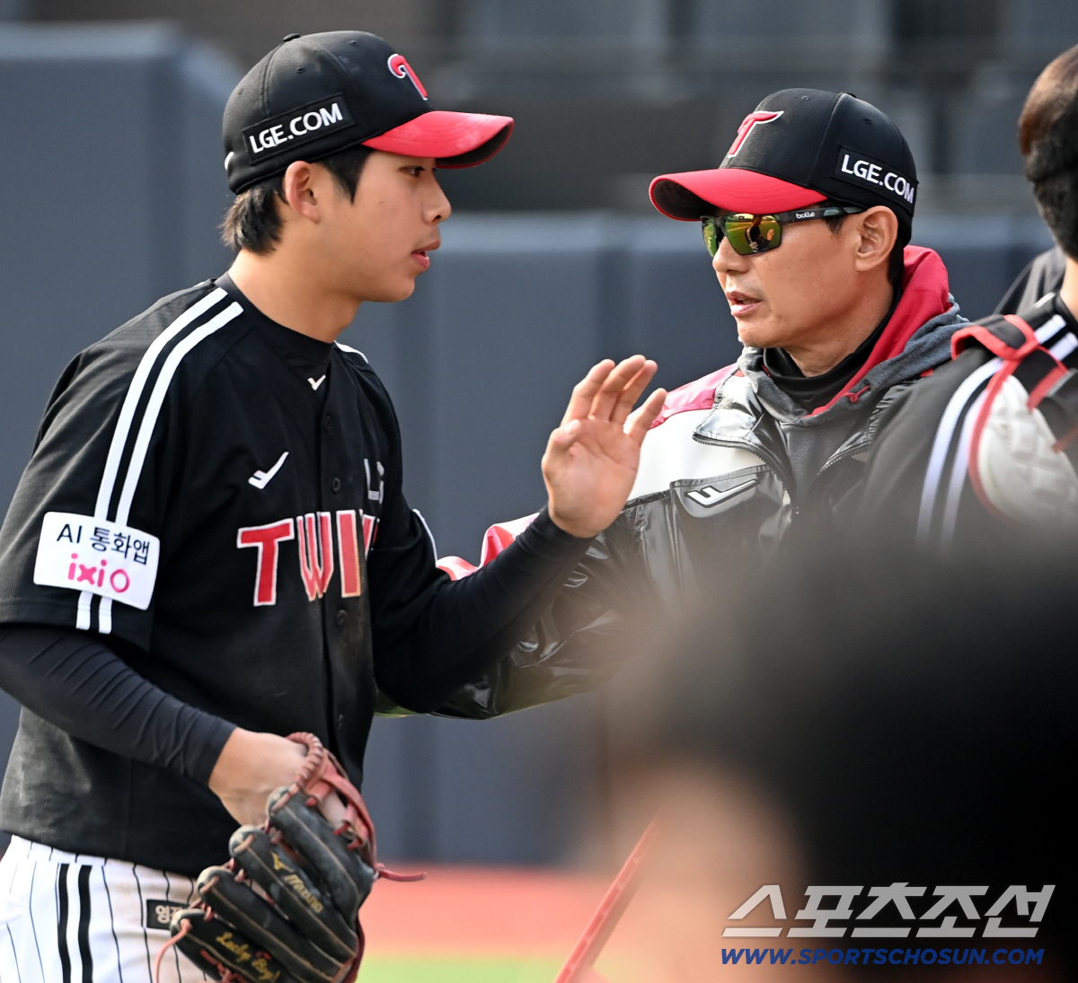 '150㎞ 강속구 잊어라' 첫 선발에 홈런&3안타 실화다…'A급 잠재력'…