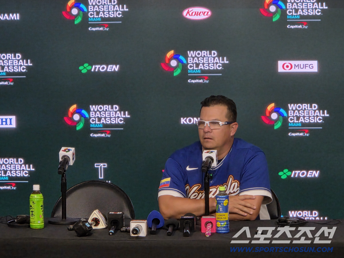 우웩 저거 치워! 서양인들 손도 안 댄 'WBC 오피셜 공식음료' → 직…