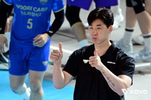 18G 승률 78% 실화? '박철우 매직'이 만든 기적, 2년 만에 봄배구 간다!